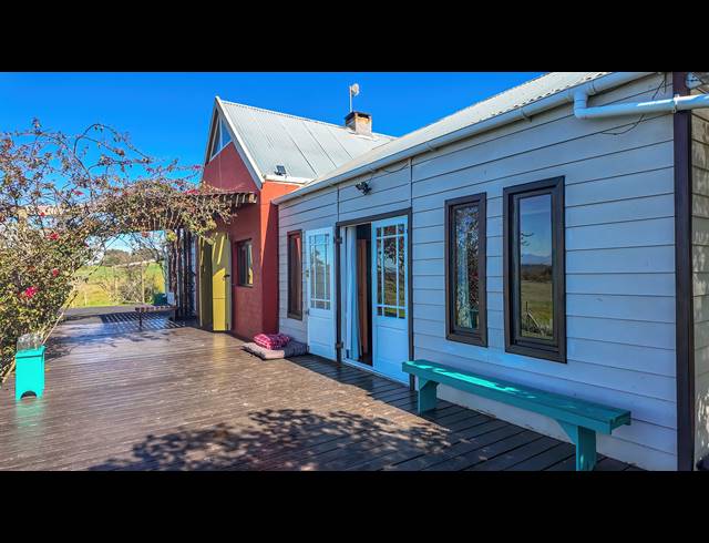 2 BEDROOM HOUSE FOR SALE IN KLEIN DASSENBERG